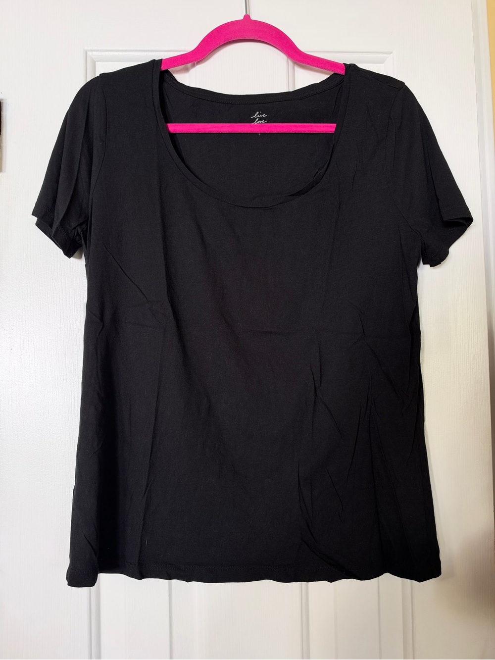 LOFT Black Scoop Neck Short Sleeve Tee